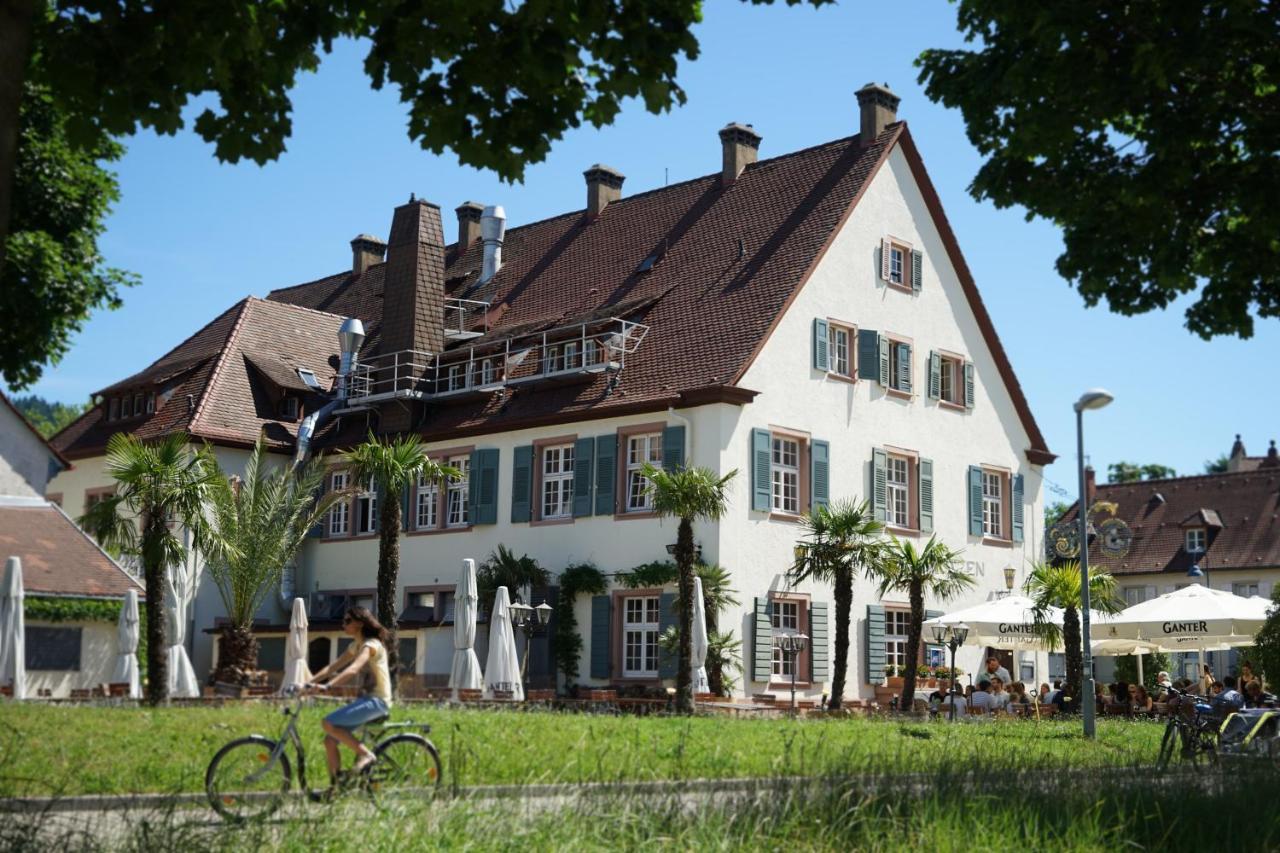 Hotel Gasthaus Schuetzen ไฟรบวร์กอิมไบรส์เกา ภายนอก รูปภาพ