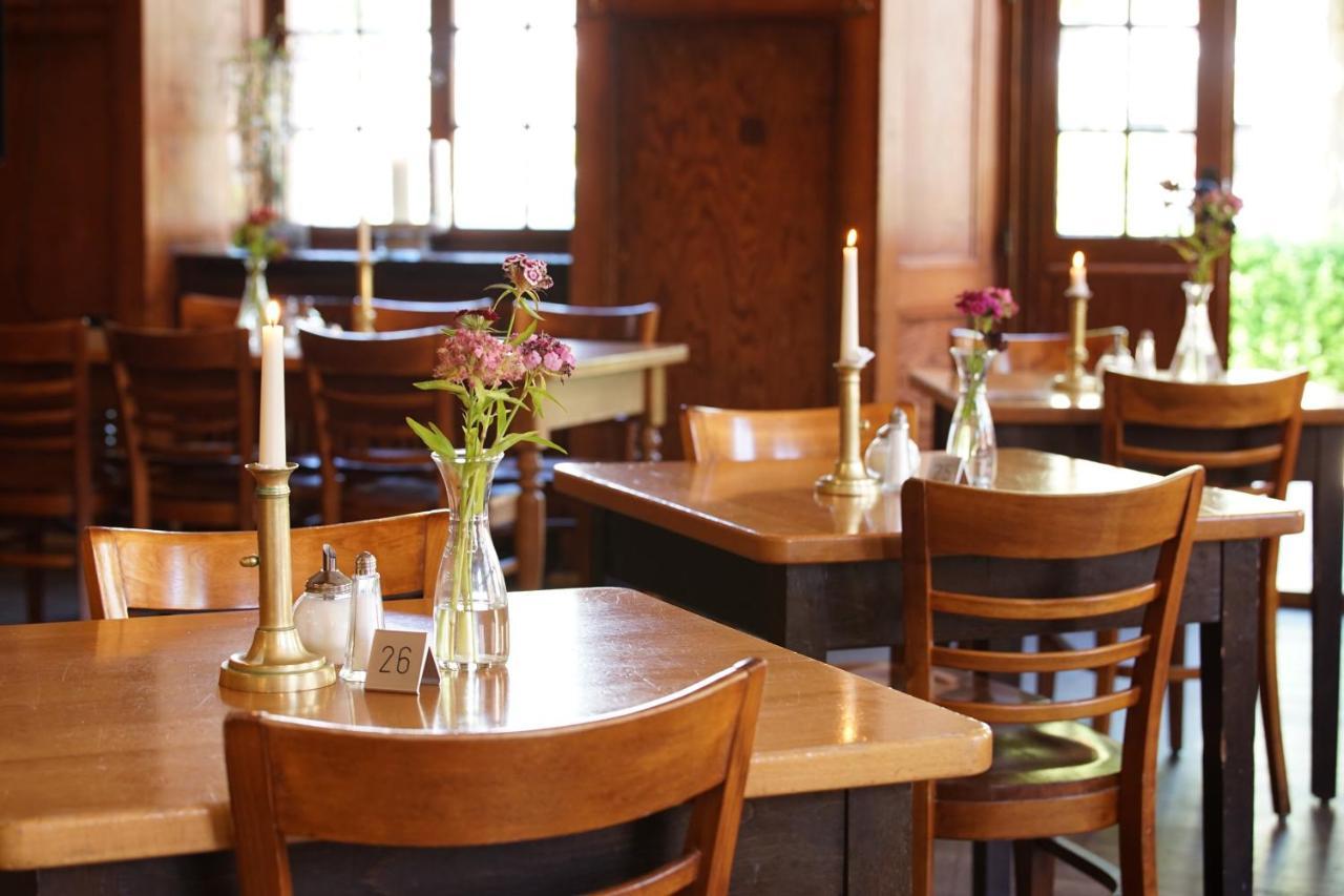 Hotel Gasthaus Schuetzen ไฟรบวร์กอิมไบรส์เกา ภายนอก รูปภาพ