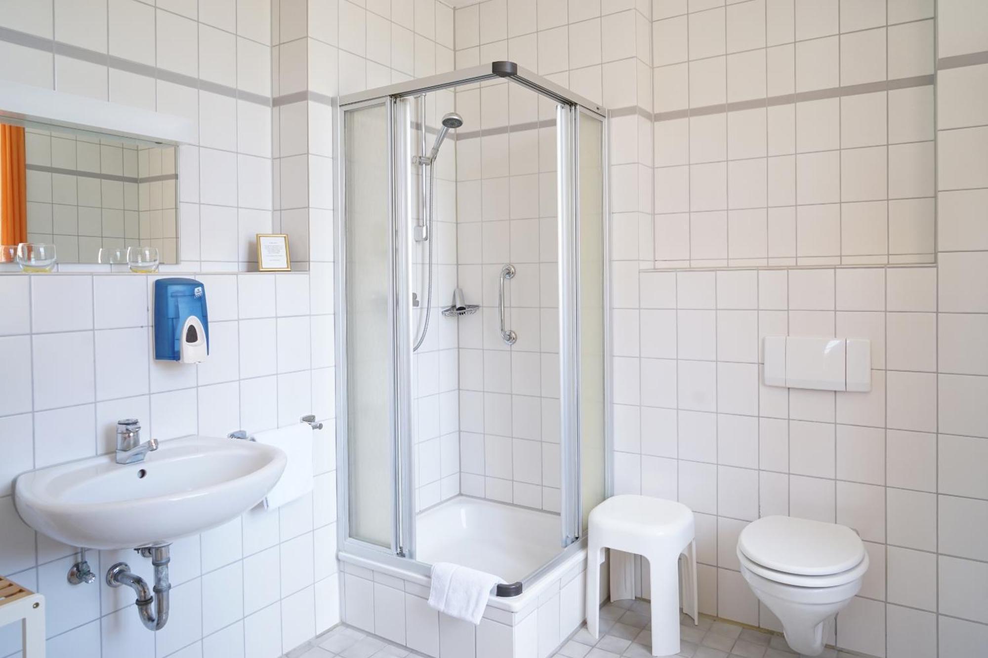 Hotel Gasthaus Schuetzen ไฟรบวร์กอิมไบรส์เกา ห้อง รูปภาพ